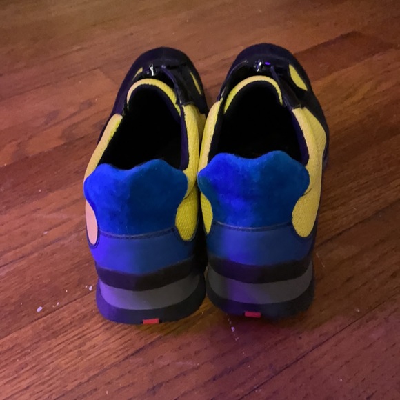 prada shoes - Picture 3 of 4